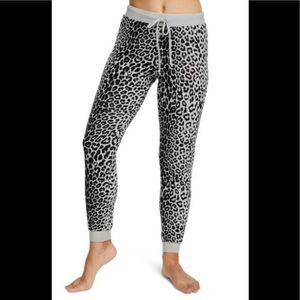 CHASER LEOPARD JOGGERS SWEATPANTS - NWT